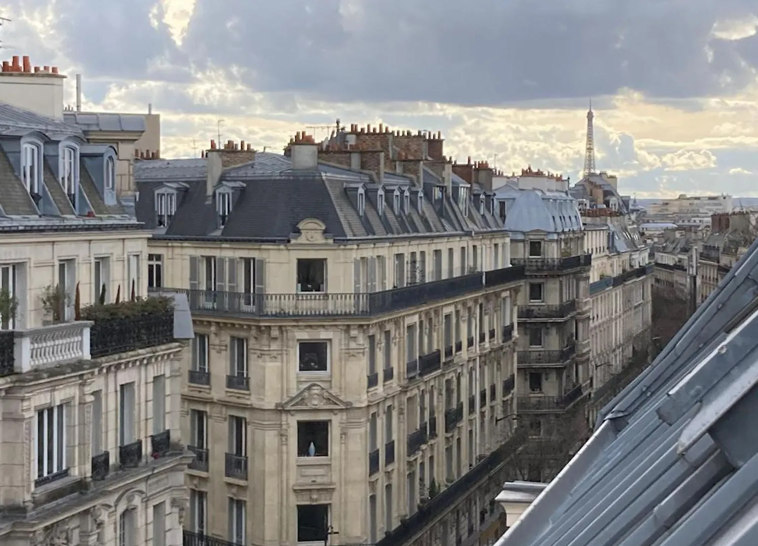 Apartment Ravissant Studio Montmartre Opera Paris
